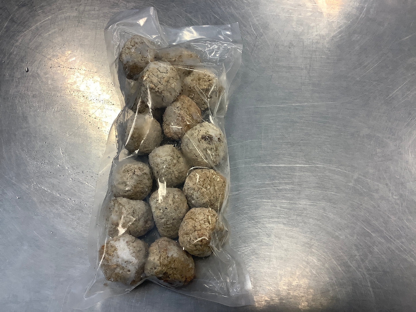 COOKED BEEF & CHICKEN MEATBALLS 1LB BAGS