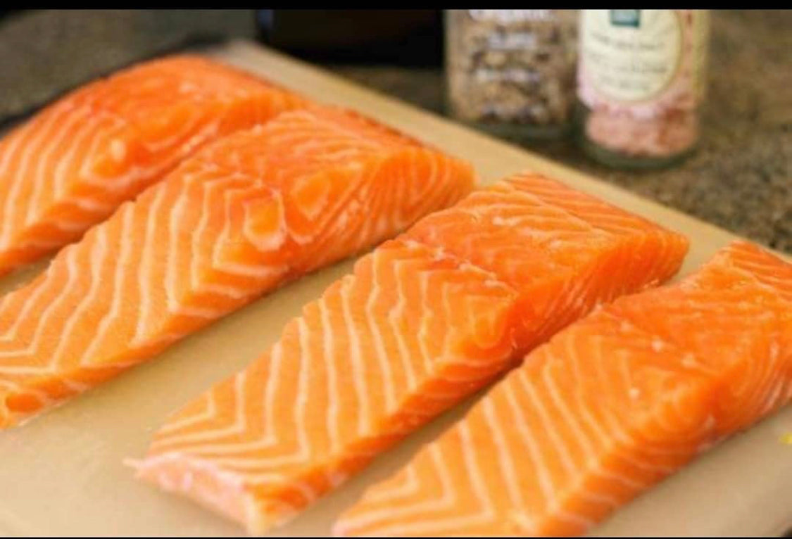 SALMON FILLET - WHOLE, SKIN-OFF, Canadian Atlantic