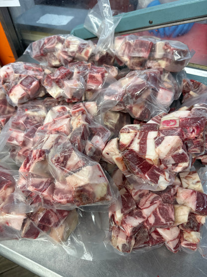 ONTARIO LAMB CUT CARIBBEAN STYLE FOR STEW