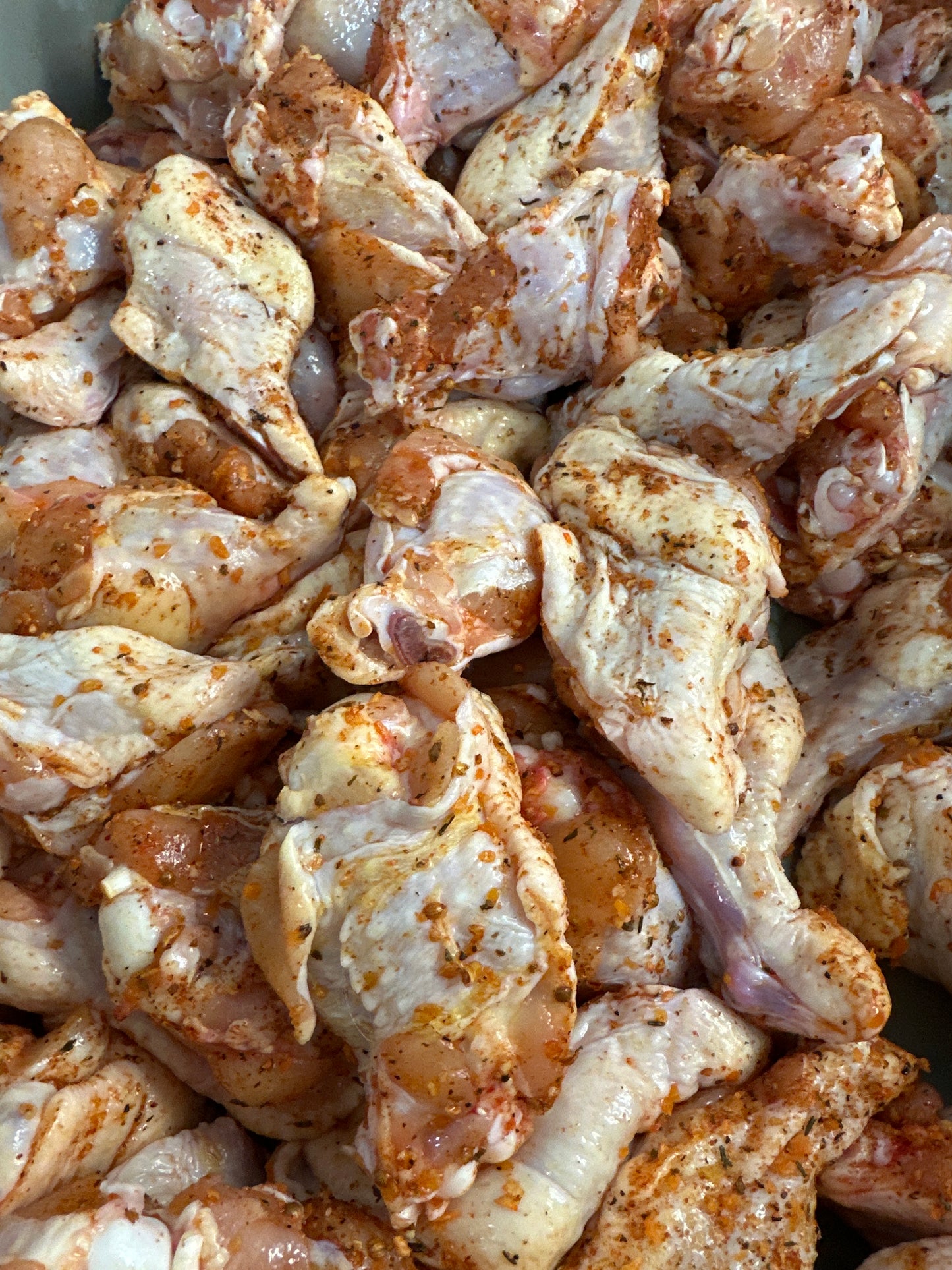 CHICKEN WINGS SEASONED WITH MONTREAL CHICKEN SPICE