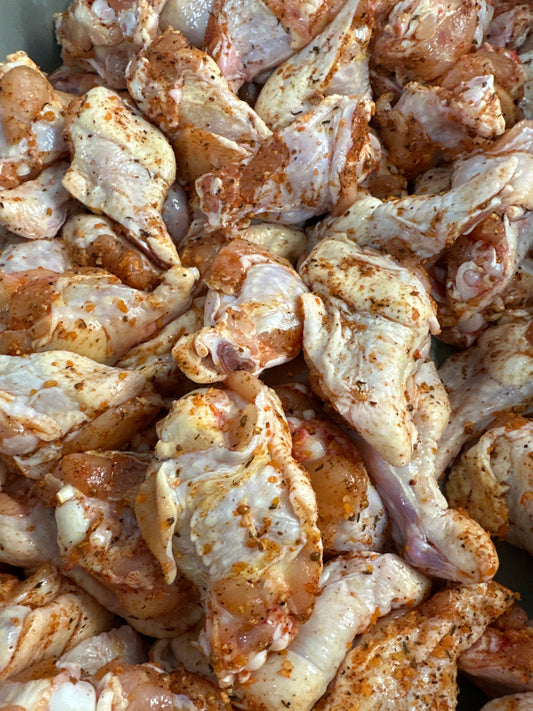 CHICKEN WINGS SEASONED WITH MONTREAL CHICKEN SPICE