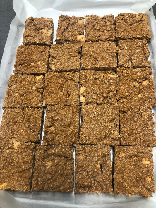 Apple Cinnamon Oatmeal Breakfast Bar BAKED - 3oz - Cooked & Portioned